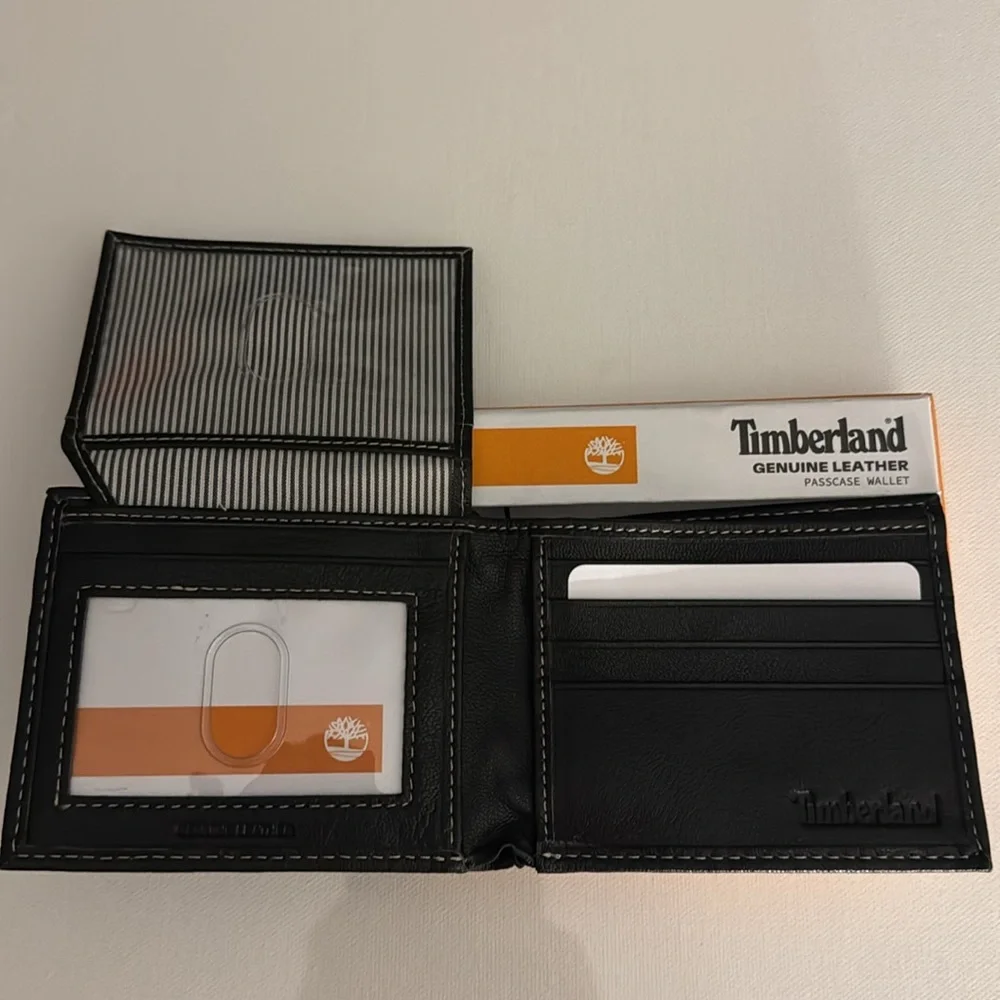 Black Leather Wallet Passcase Timberland